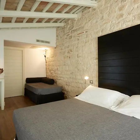 Hotel Novecamere *